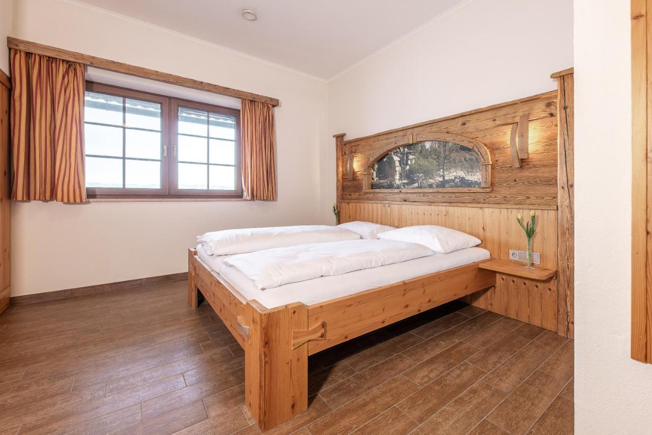 Pension Feichthub Nussbach エクステリア 写真