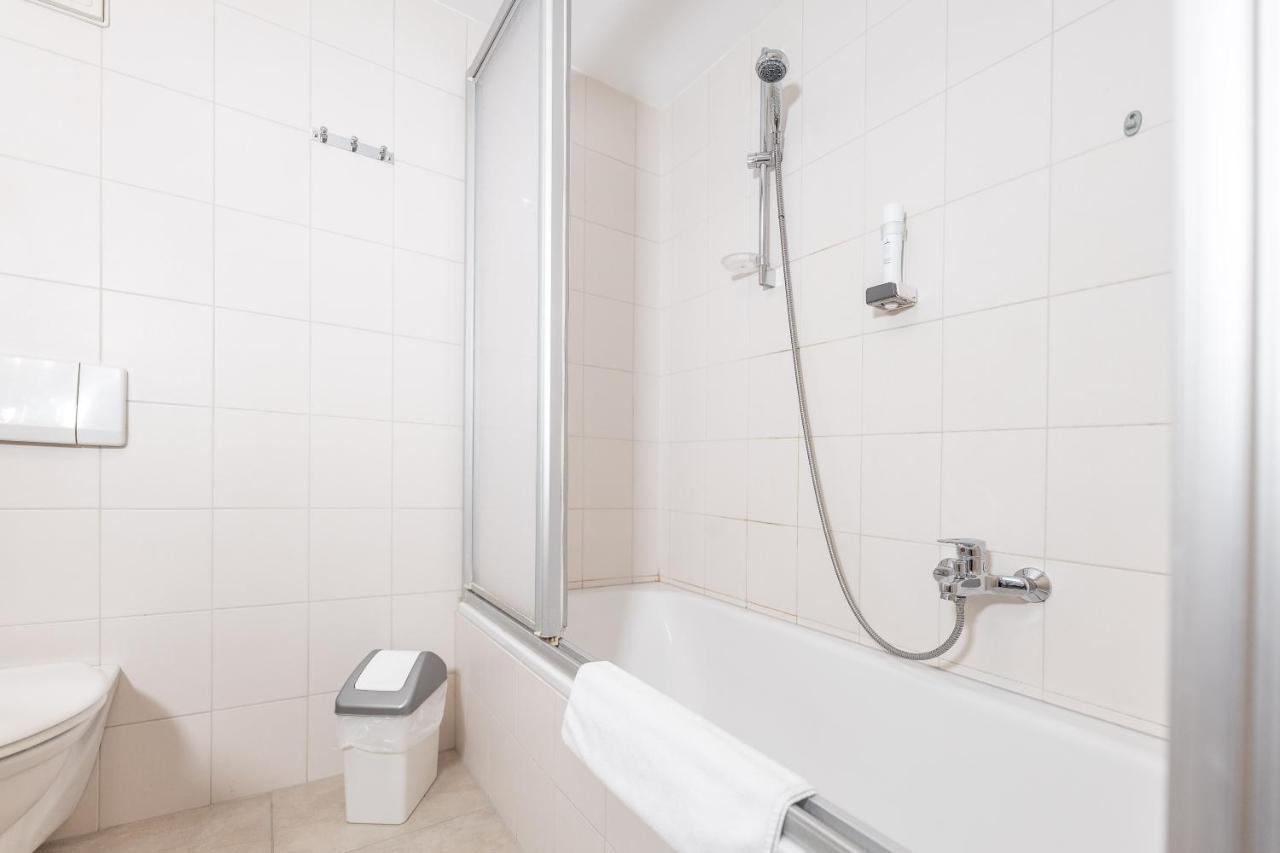 Pension Feichthub Nussbach エクステリア 写真